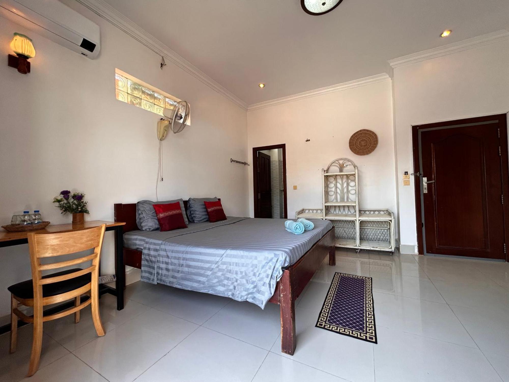 Bed & Bedzzz Hostel Siem Reap Exterior photo