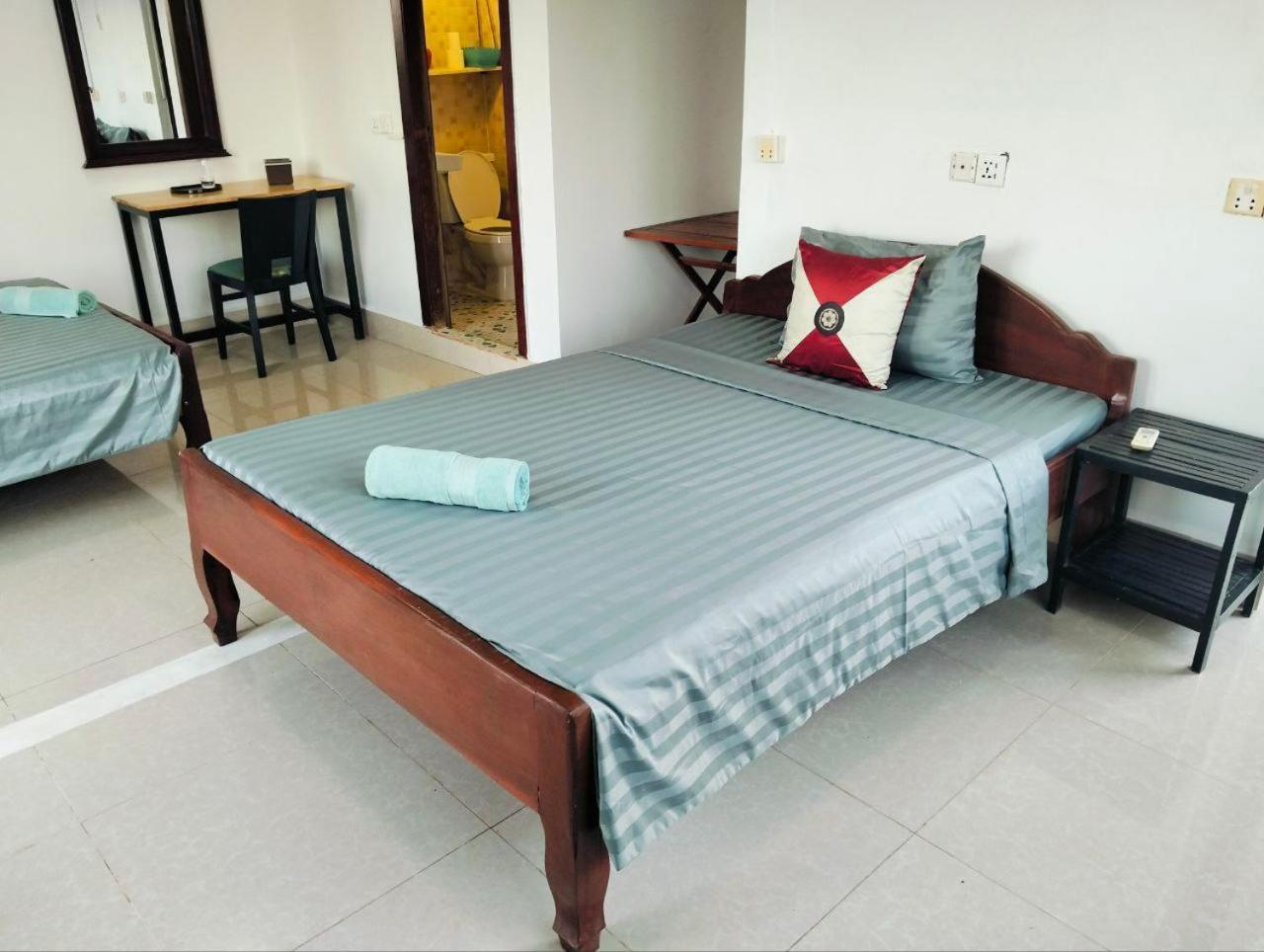 Bed & Bedzzz Hostel Siem Reap Exterior photo