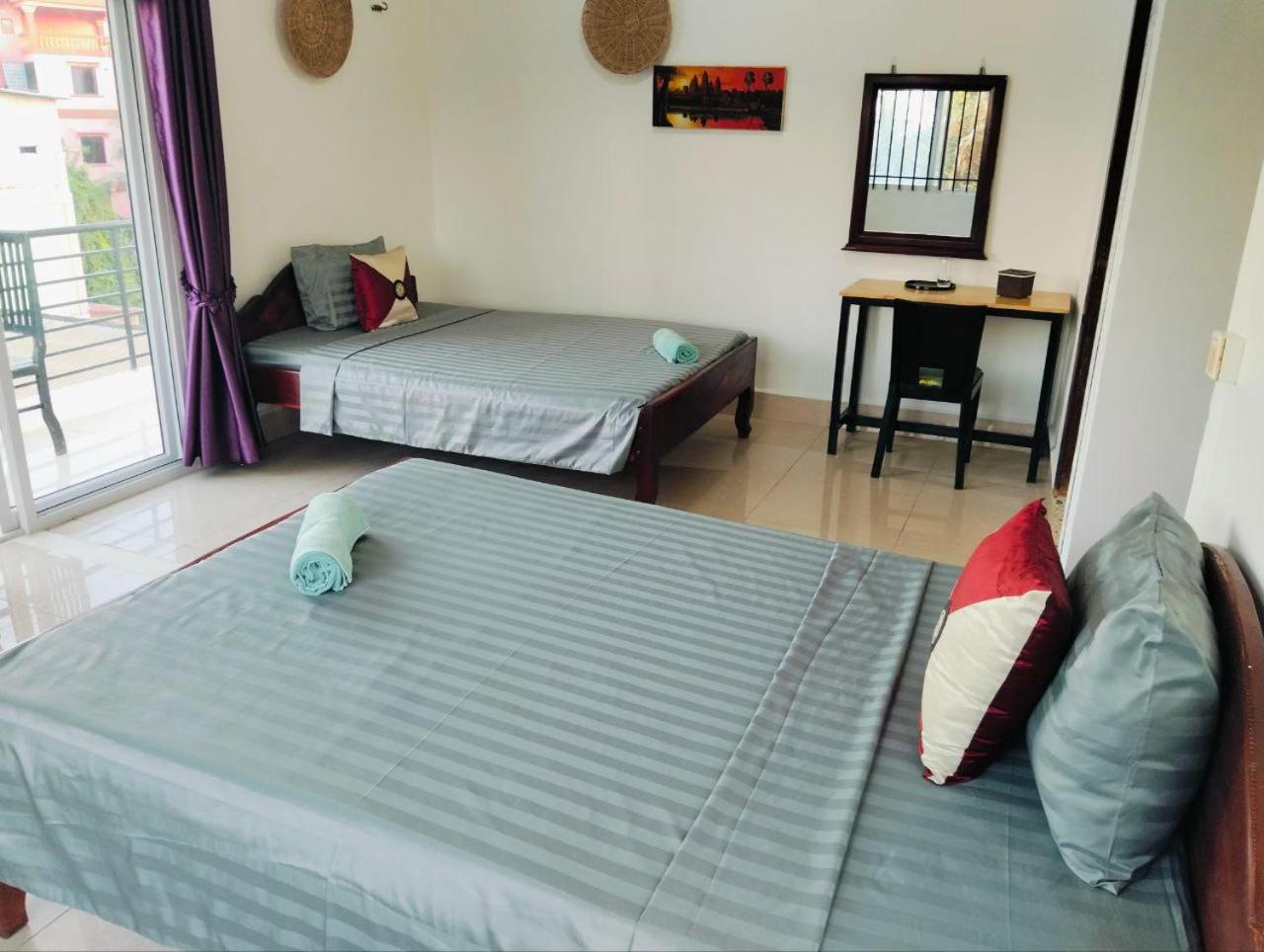 Bed & Bedzzz Hostel Siem Reap Exterior photo